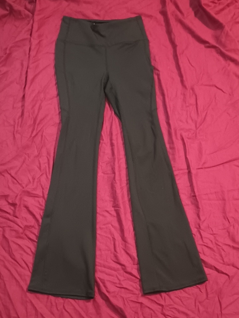 Nicole Miller Sport Women's Small Black Flare Yoga Pants Gym Workout Like New